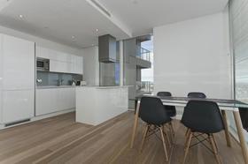 2 bedroom Flat to re...